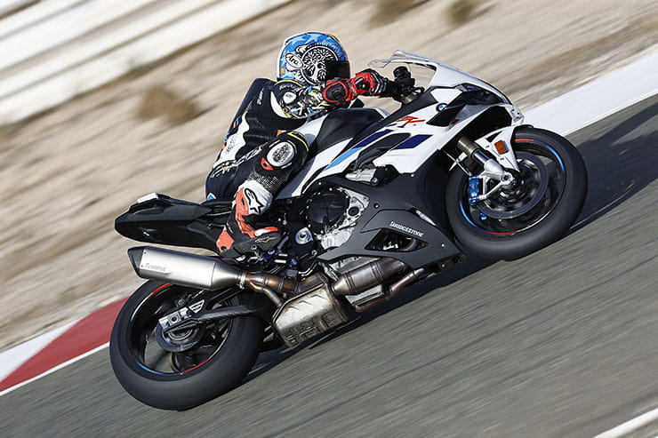 2023 BMW S1000RR Review Price Spec_12