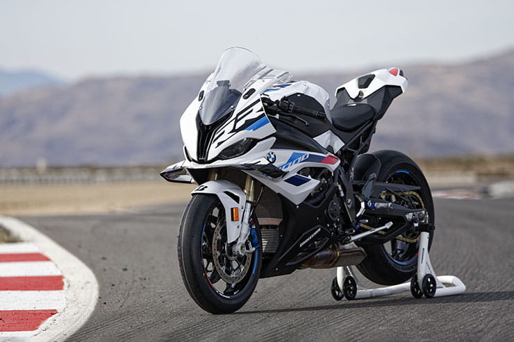2023 BMW S1000RR Review Price Spec_16