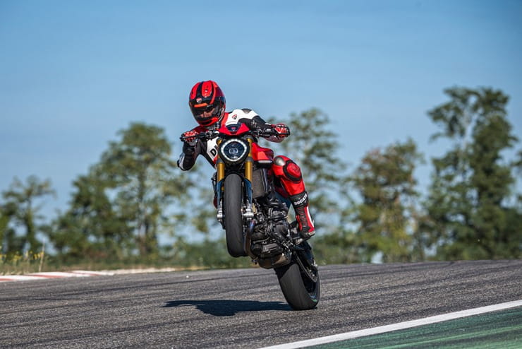 2023 Ducati Monster SP (9)