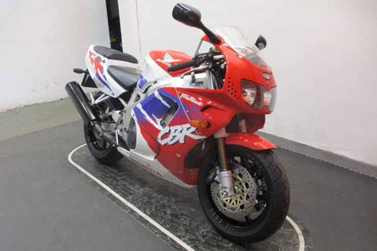 What 90s sportsbike for 5000 pounds_11