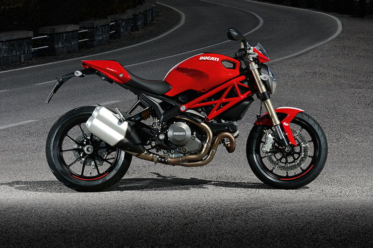 2012 Ducati Monster 1100 Evo Review Used Spec Price_07