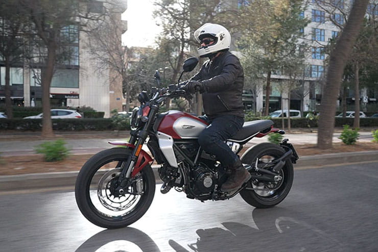 2023 Ducati Scrambler Icon Full Throttle NightShift Review Details Price Spec_31