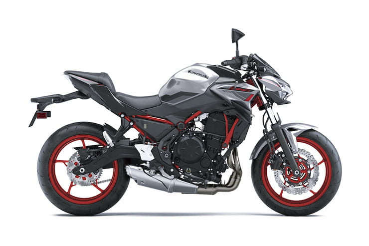 Top 10 Ten Middleweight Naked Bikes in 2023_03