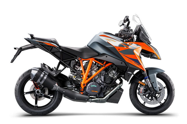 Top Best Sports Touring Motorcycles in 2024_10