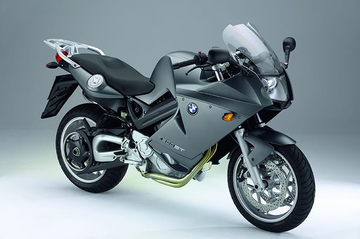 2006 BMW F800ST Review Used Price Spec_11