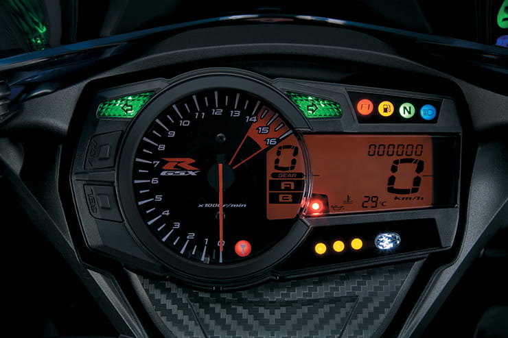 2011 Suzuki GSX-R750 Review Details Used Price Spec_14