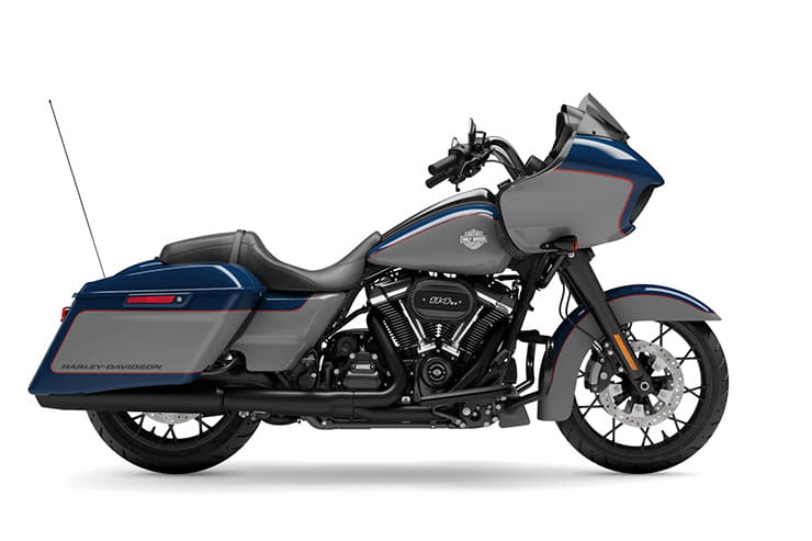2023 Harley Davidson Road Glide Special Review Details Price Spec_09