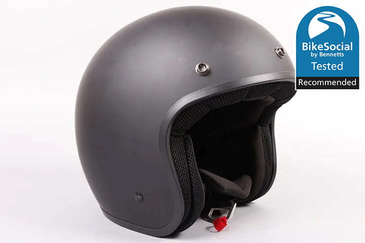 Best motorcycle helmet_20a
