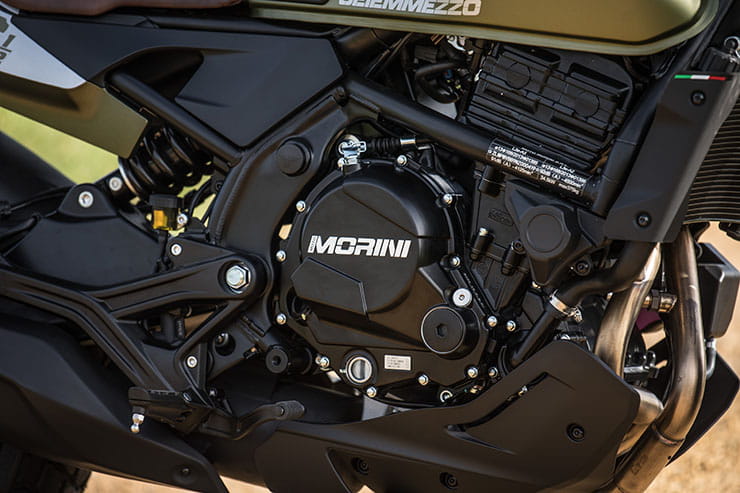 2022 Moto Morini  Seiemmezzo Review Price Spec_18