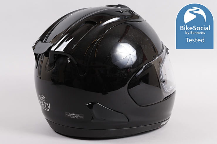 Arai RX-7V Evo ece 22 06 helmet review_06