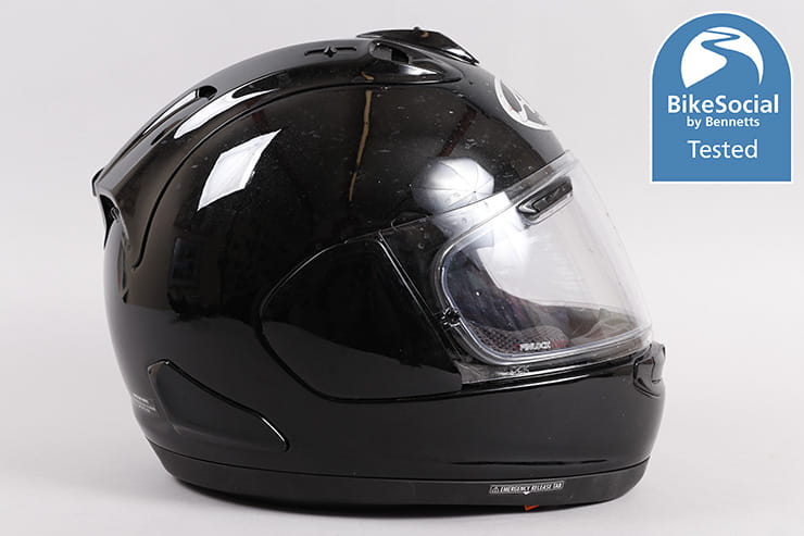 Arai RX-7V Evo ece 22 06 helmet review_07