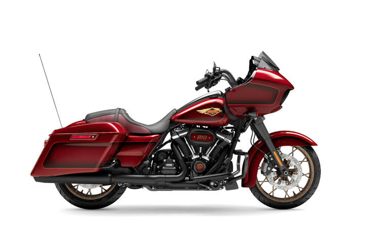 Harley-Davidson celebrates 120 years with seven Anniversary Models_10