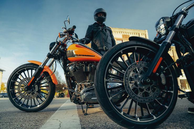 Nightster Special and bigger Breakout headline Harley-Davidson updates_01
