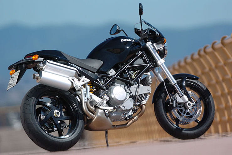 2005 Ducati Monster S2R Review Used Price Spec_02