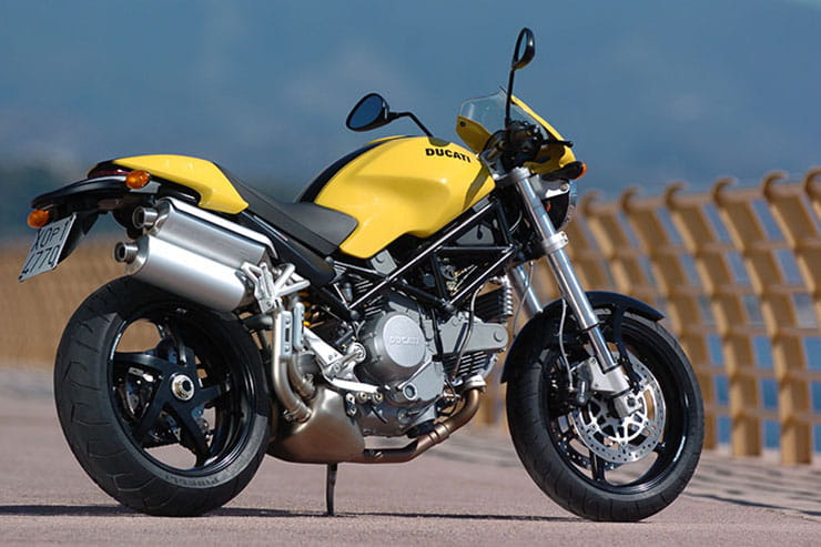 2005 Ducati Monster S2R Review Used Price Spec_06