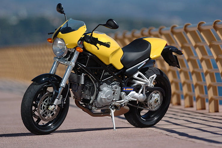 2005 Ducati Monster S2R Review Used Price Spec_07