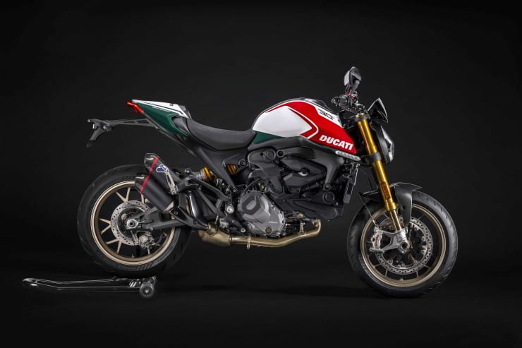 2024 Ducati Monster 30 Anniversario Review Price Spec_01