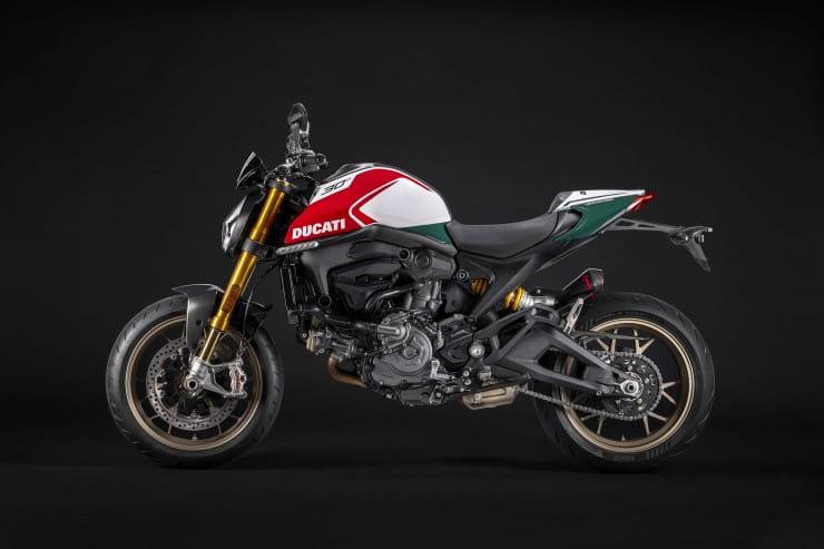 2024 Ducati Monster 30 Anniversario Review Price Spec_02