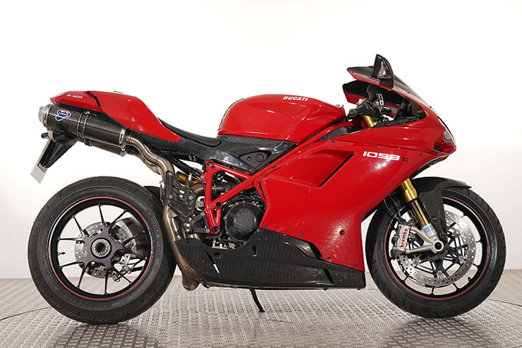 2007 Ducati 1098 1098S Review Used Price Spec_46
