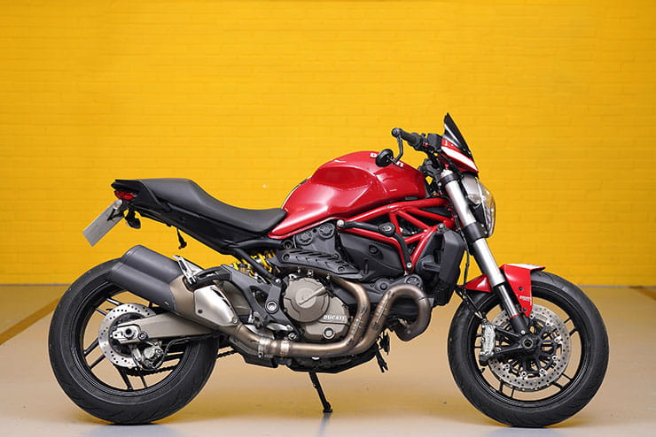 Ducati Monster 821 2014 Review Used Price_13a