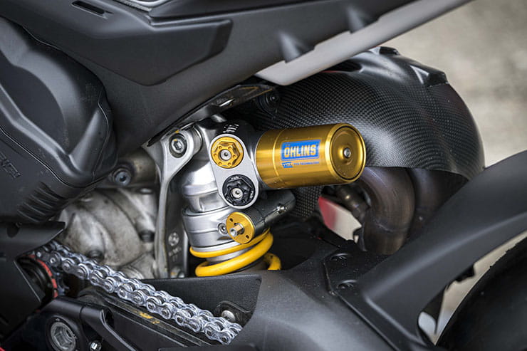 2023 Ducati Panigale V4R Review Price Spec_11