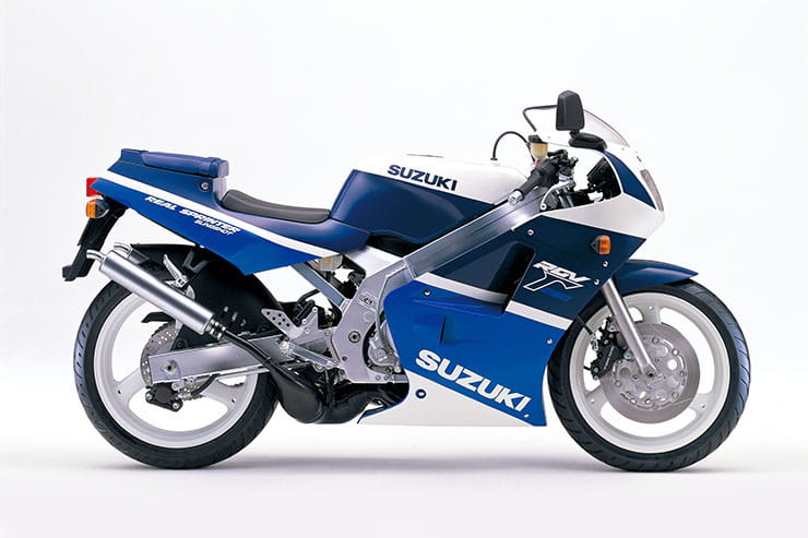 1988 Suzuki RGV250 Review Used Price Spec_01