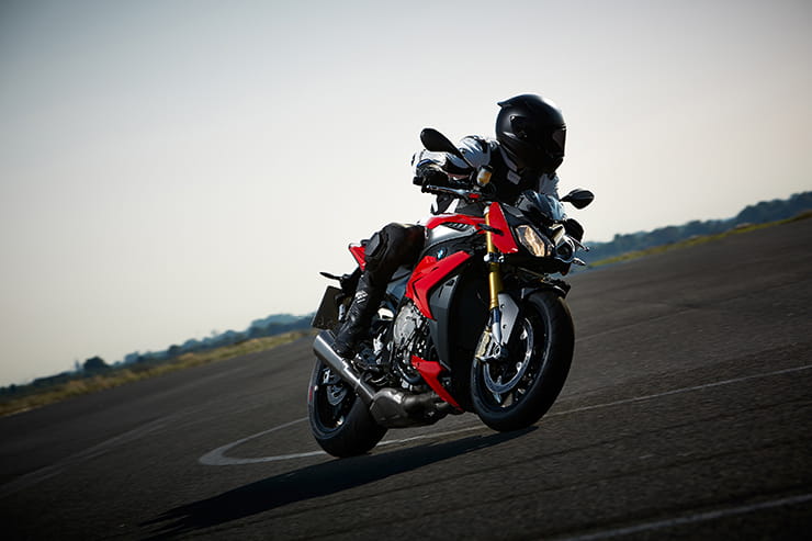 2014 BMW S 1000 R Review Used Price_20
