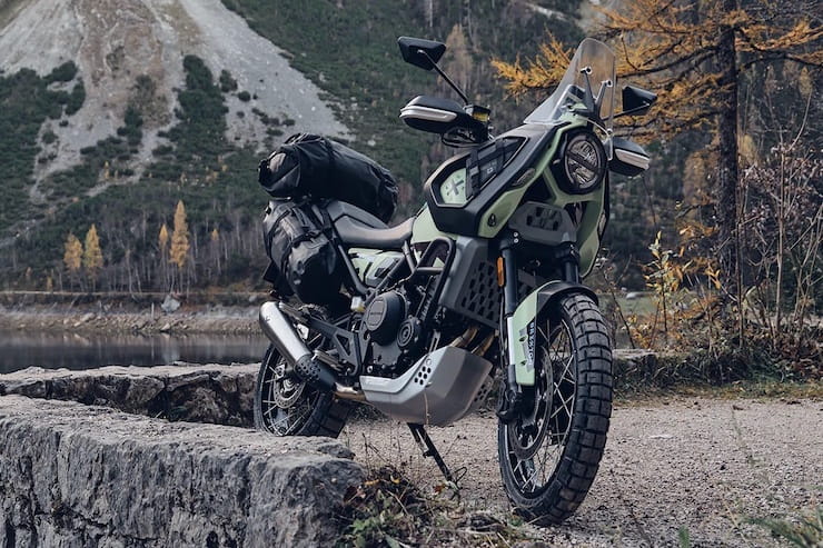 New motorcycles for 2023 adventure sports tourers_24