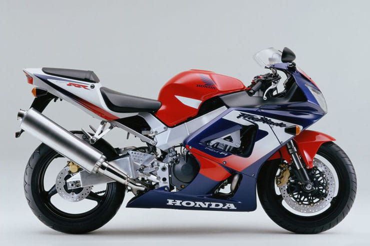 2000 Honda CBR900RR Review Used Price Spec_03