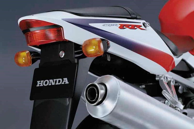 2000 Honda CBR900RR Review Used Price Spec_15