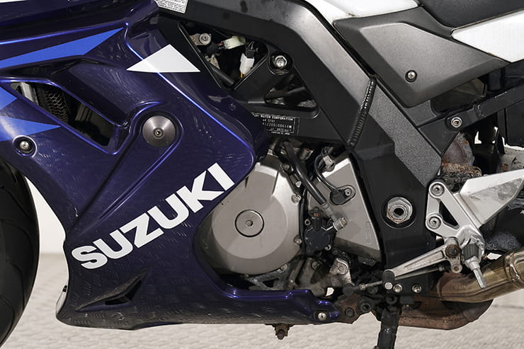 2006 Suzuki SV1000S Review Used Price Spec_14