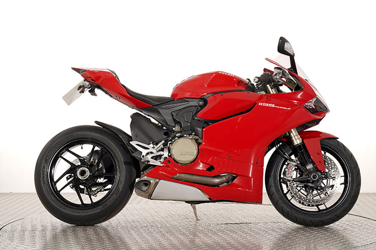 2012 Ducati 1199S Panigale Review Used Price Spec_04