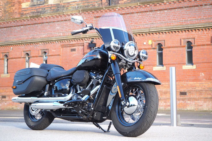 2023 Harley-Davidson Heritage Classic Review Details Price Spec_24
