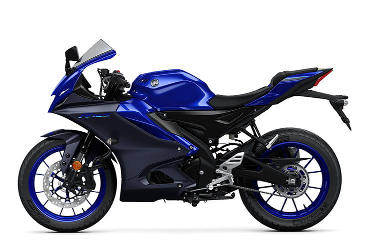 2023 Yamaha R125 Review Details Spec Price_02