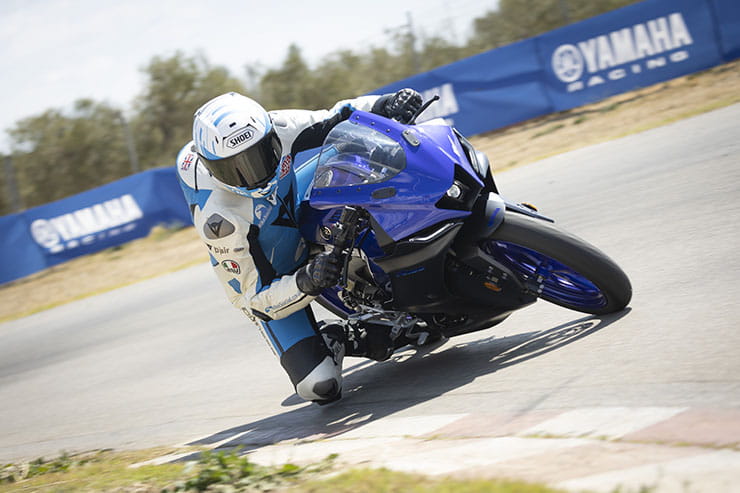 2023 Yamaha R125 Review Details Spec Price_103