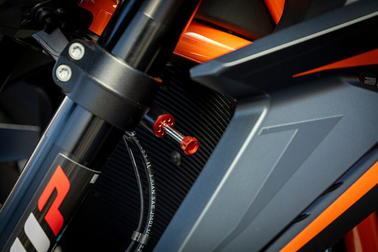 2024 KTM 1390 Super Duke R Review Details Price Spec_250