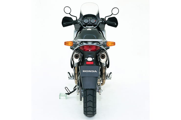 1999 Honda XL1000V Varadero Review Used Price Spec_01