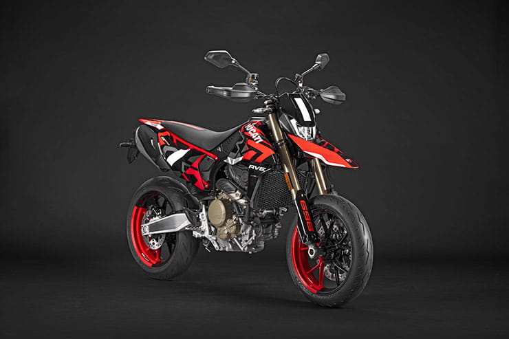 2024 Ducati Hypermotard 698 Mono Review Details Price Spec_216