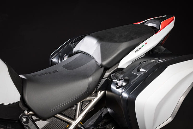 2024 Ducati Multistrada V4 RS Review Details Price Spec_012