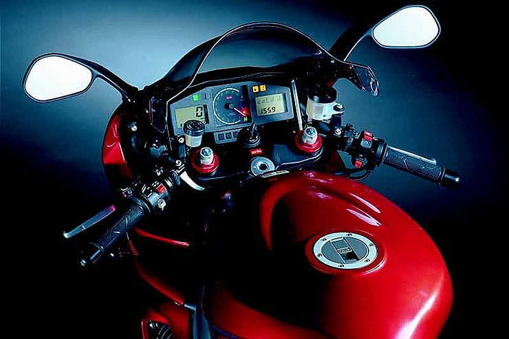 1999 Aprilia SL1000 Falco Review Used Price Spec_13