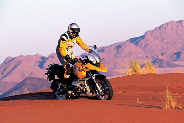 2000 BMW R1150GS Review Used Price Spec_03