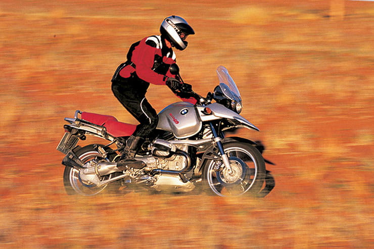 2000 BMW R1150GS Review Used Price Spec_04