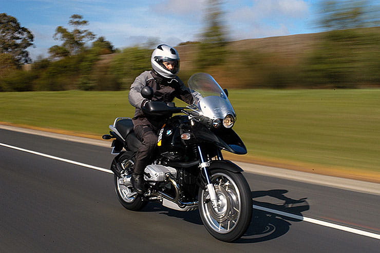2000 BMW R1150GS Review Used Price Spec_14