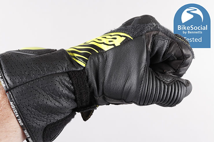 Alpinestars GP Tech V2 gloves review Level 2_10