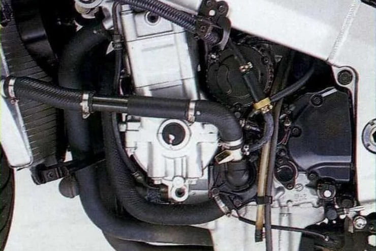 1996 Kawasaki ZX-7R Ninja Review Details Used Price Spec_09