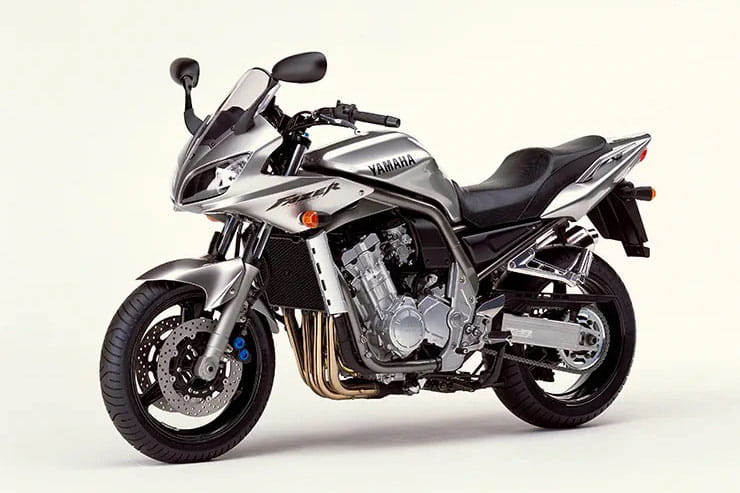 2001 Yamaha FZS1000 Fazer Review Details Used Price Spec_02