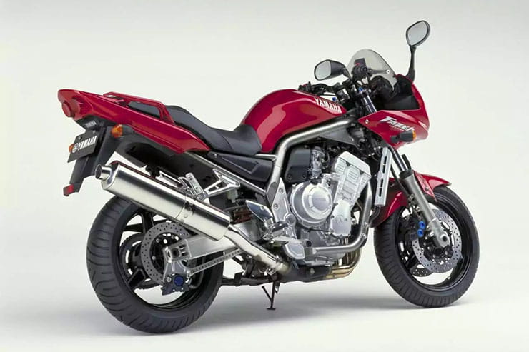 2001 Yamaha FZS1000 Fazer Review Details Used Price Spec_18