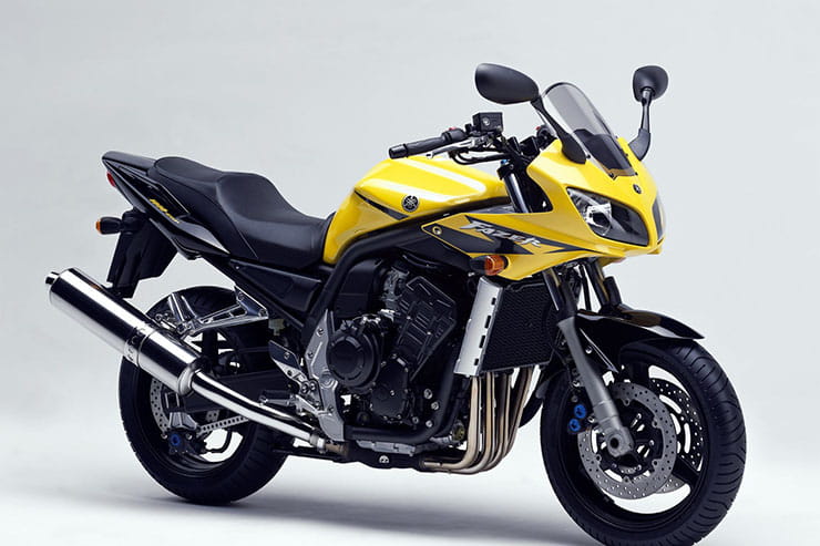 2001 Yamaha FZS1000 Fazer Review Details Used Price Spec_26