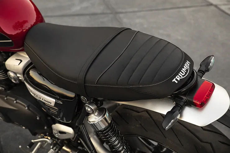 2019 Triumph Speed Twin 1200 Review Details Used Price Spec_09