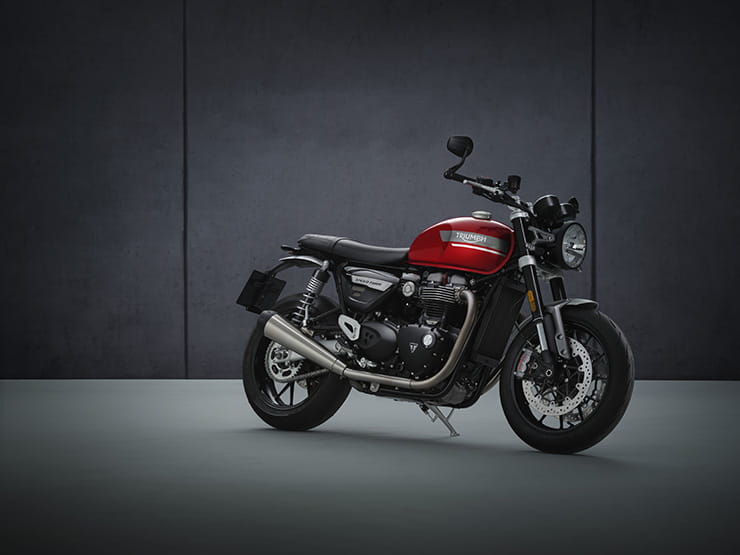 2019 Triumph Speed Twin 1200 Review Details Used Price Spec_17